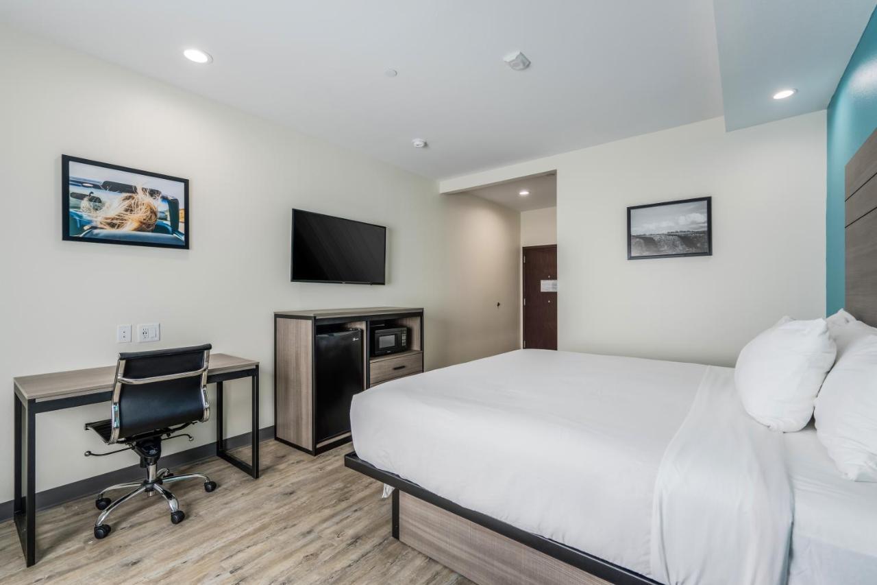 Americas Best Value Inn & Suites ケイティー エクステリア 写真